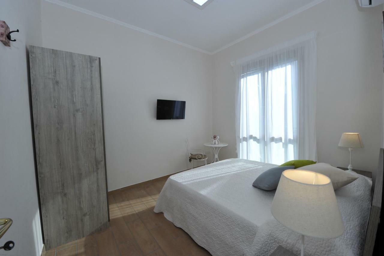 Mavi Apartments Piano di Sorrento Exterior foto